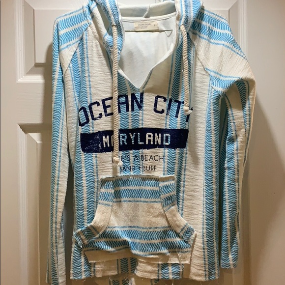 Beach Hoodie - Picture 3 of 3